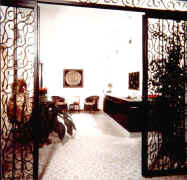 reception.jpg (100839 byte)